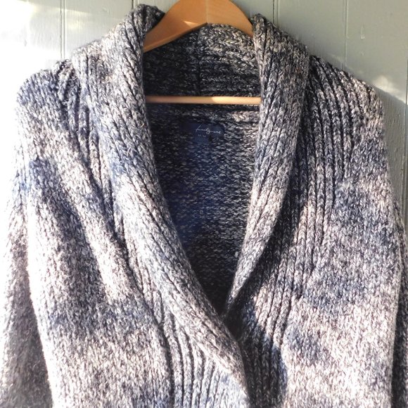 🦔🐾 Chunky Forest Cardigan 🌳🍃 - Picture 2 of 8